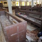 Fuerzas de Nigeria buscan hombres armados que mataron a 50 en iglesia